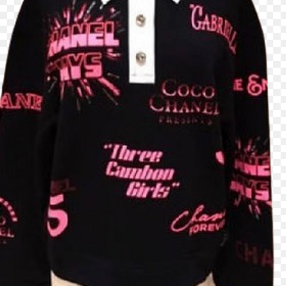 AUTHENTIC CHANEL SHIRT SIZE SMALL ONLY WORN ONCE